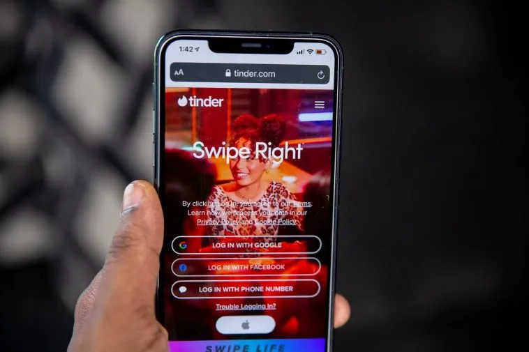 dating-app-spent-2020 – mobile marketing reads