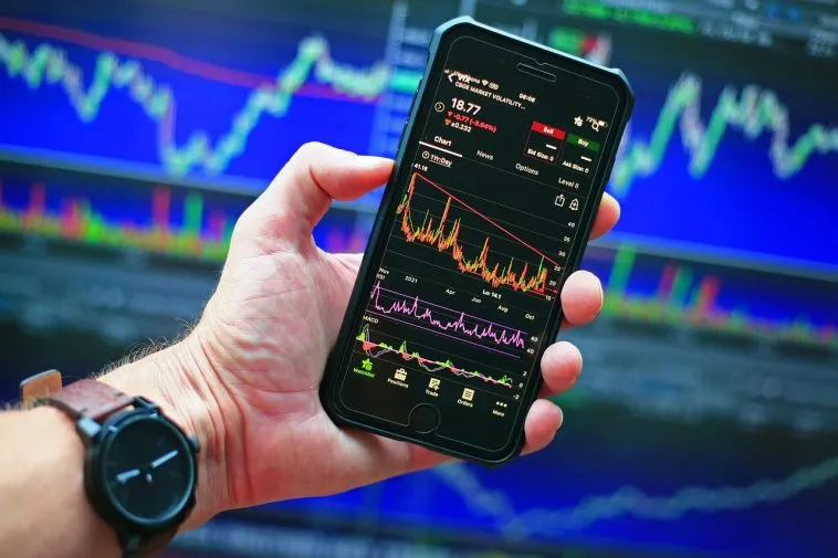 stock-market-g7f218b709_1280 – mobile marketing reads