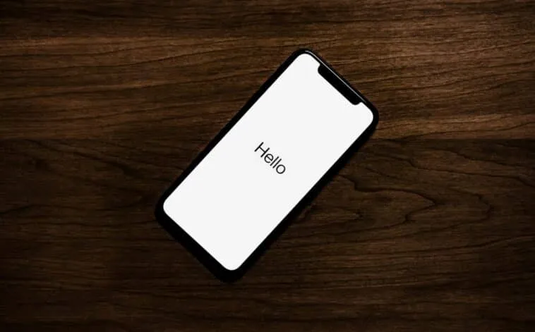 apple-iphone-device – mobile marketing reads