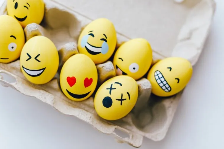 best-emoji-apps-for-iphone – mobile marketing reads